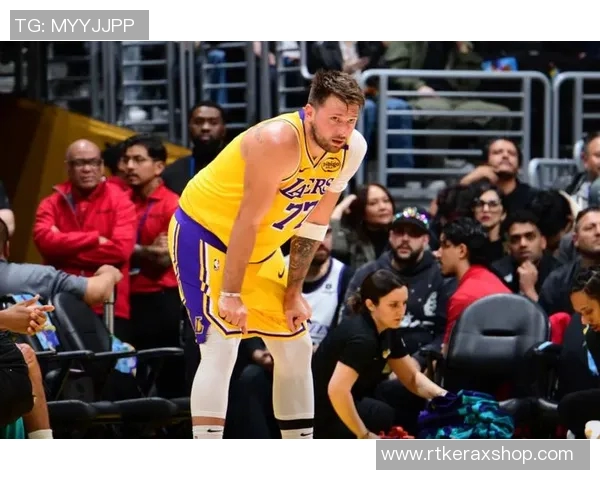 黄蜂队遭遇四连败，教练组考虑战术调整重新崛起